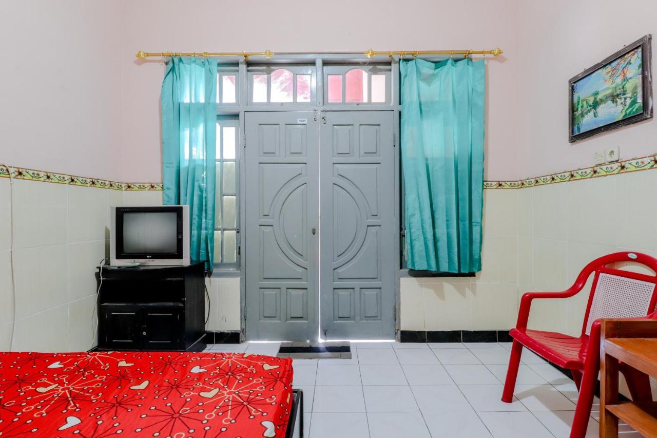 Losmen Panorama Bantul Exterior photo